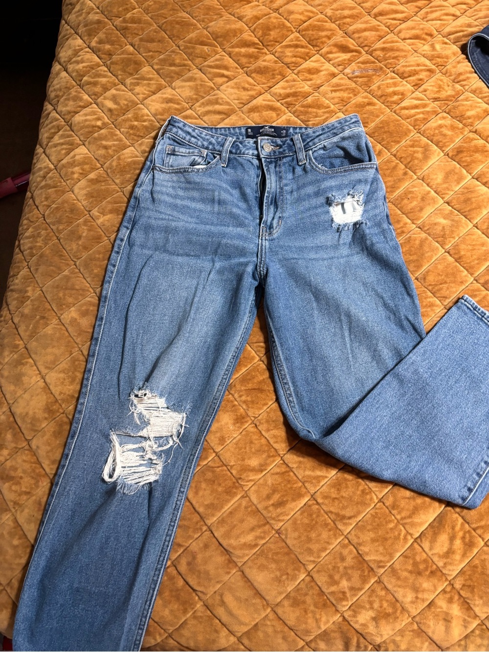 Hollister Light Blue Straight-Leg Distressed Jeans